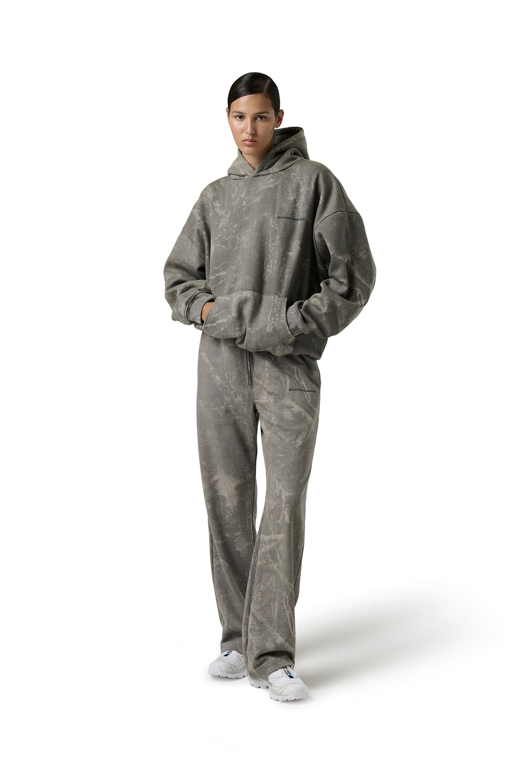 Ranch Wash Wide-Leg-Sweathose in Camo