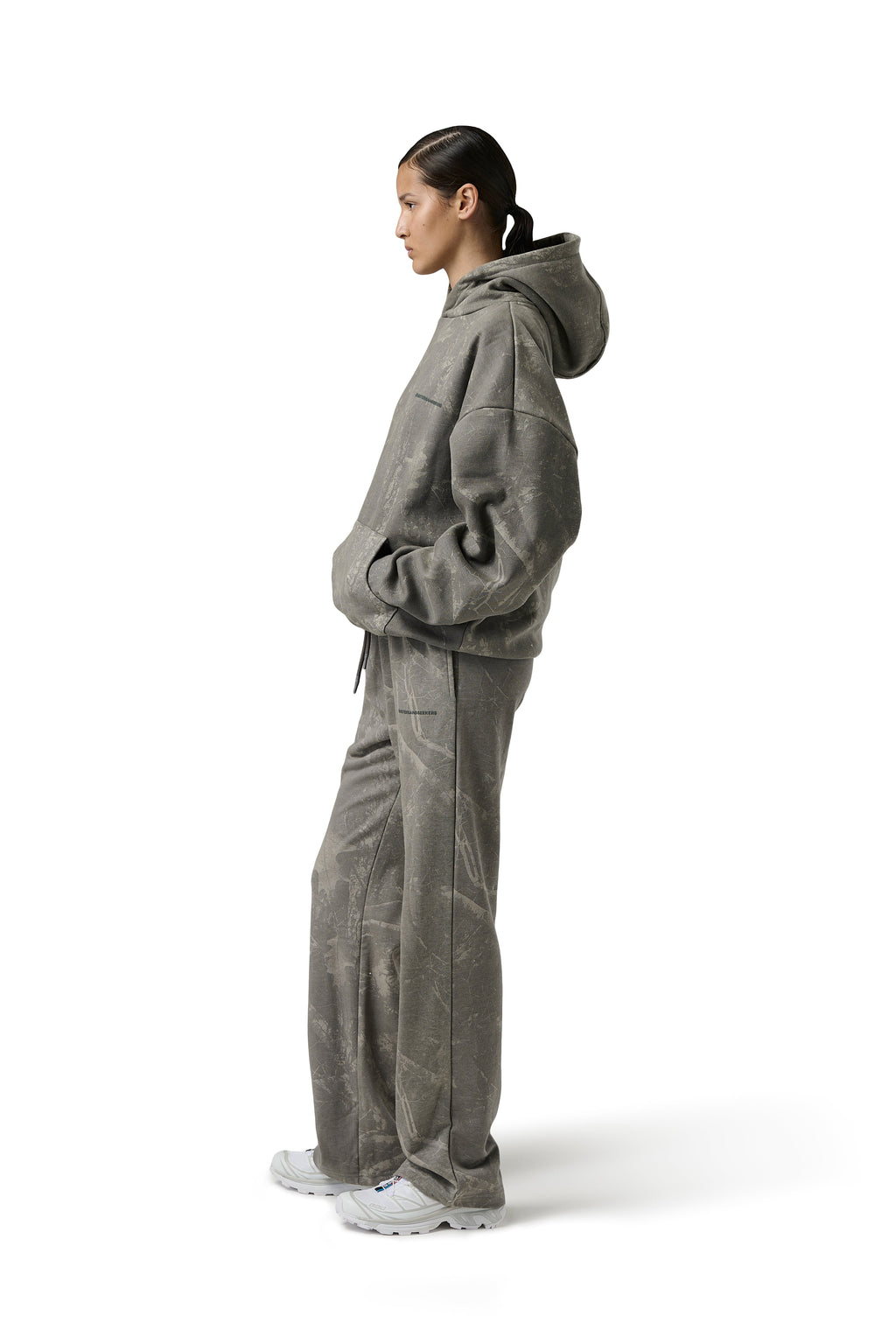 Ranch Wash Wide-Leg-Sweathose in Camo
