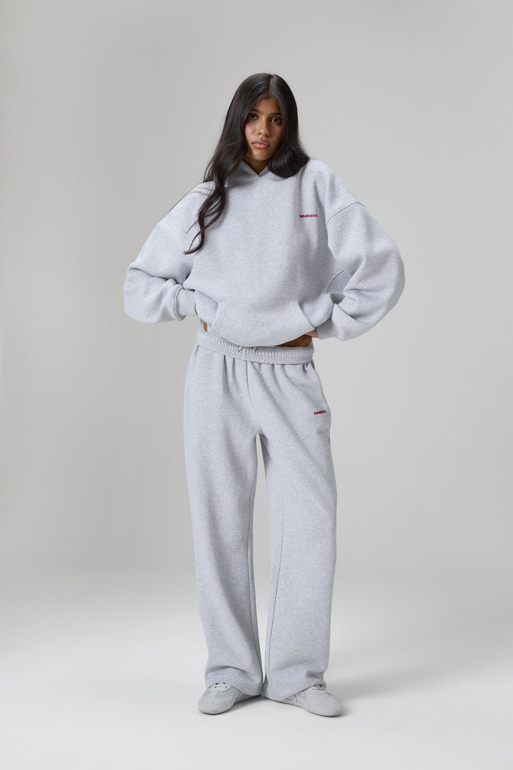 Klassische Wide-Leg-Sweathose in Grau meliert