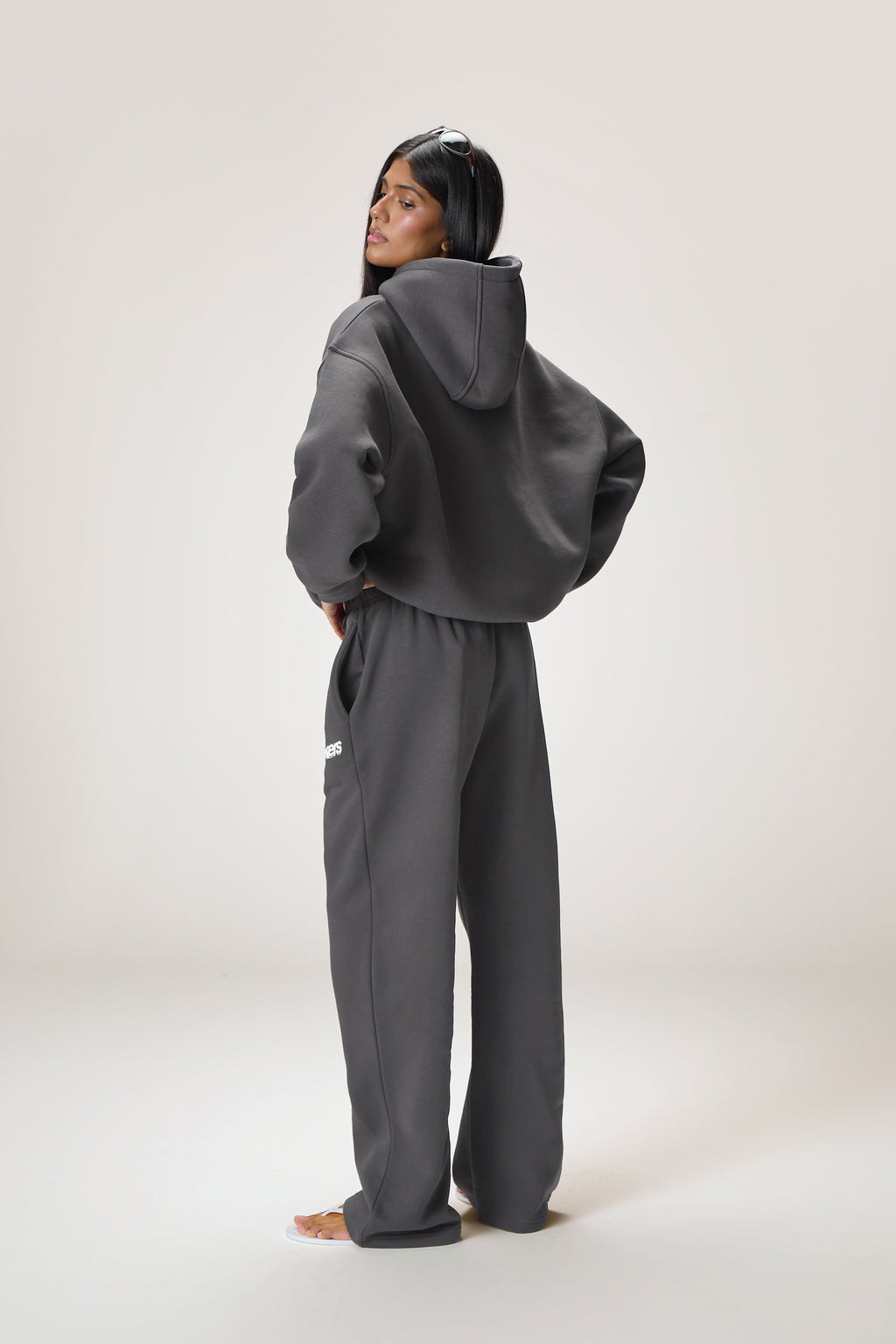 Pantalon de jogging large de sport gris anthracite