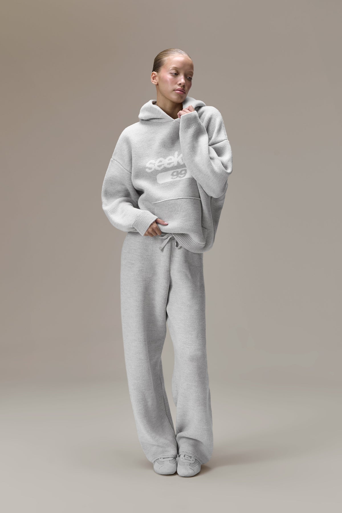 99 Knit Hoodie in Soft Grey