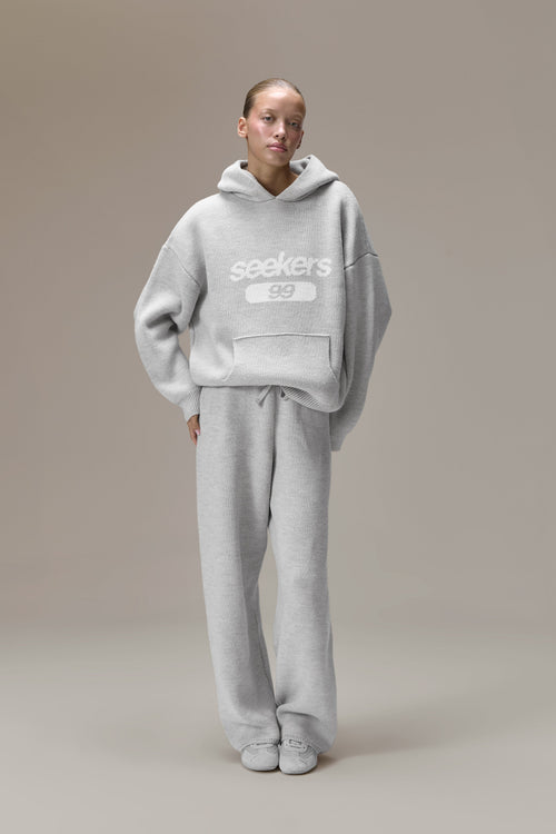 Felpa con cappuccio in maglia 99 in grigio morbido