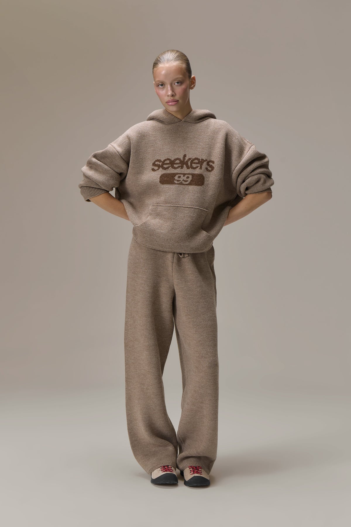 Knit Pants in Soft Brown