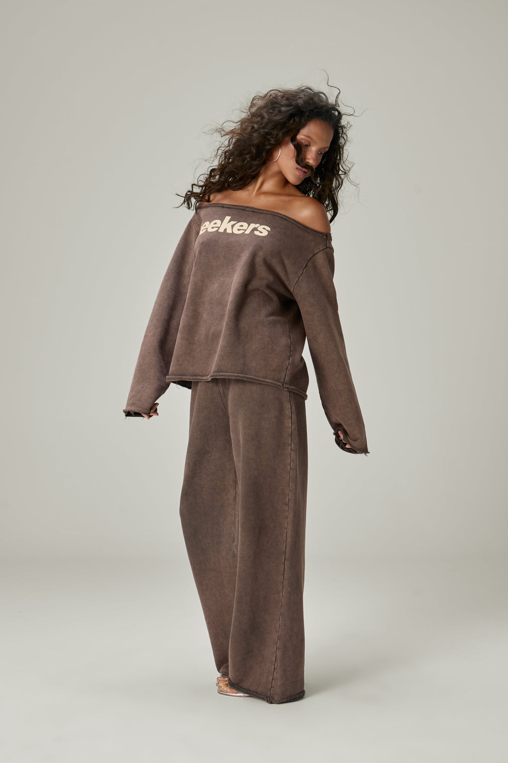 Pantalón de chándal de pierna ancha Slouch en marrón