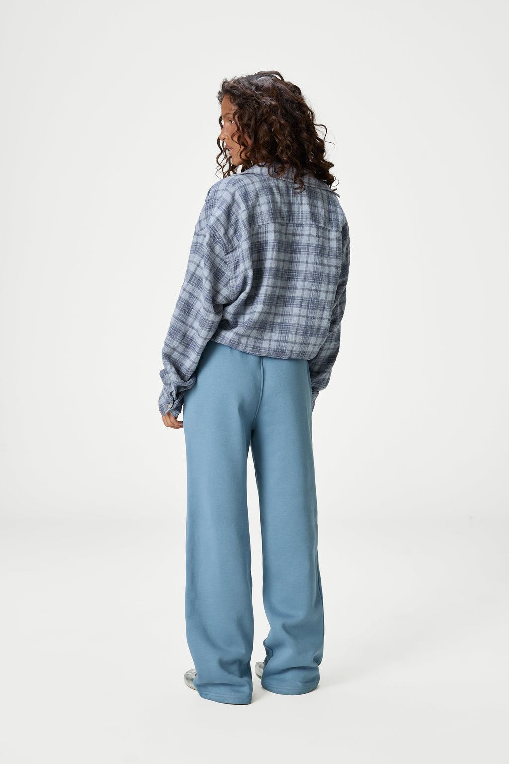 Pantaloni della tuta classici a gamba larga color blu medio