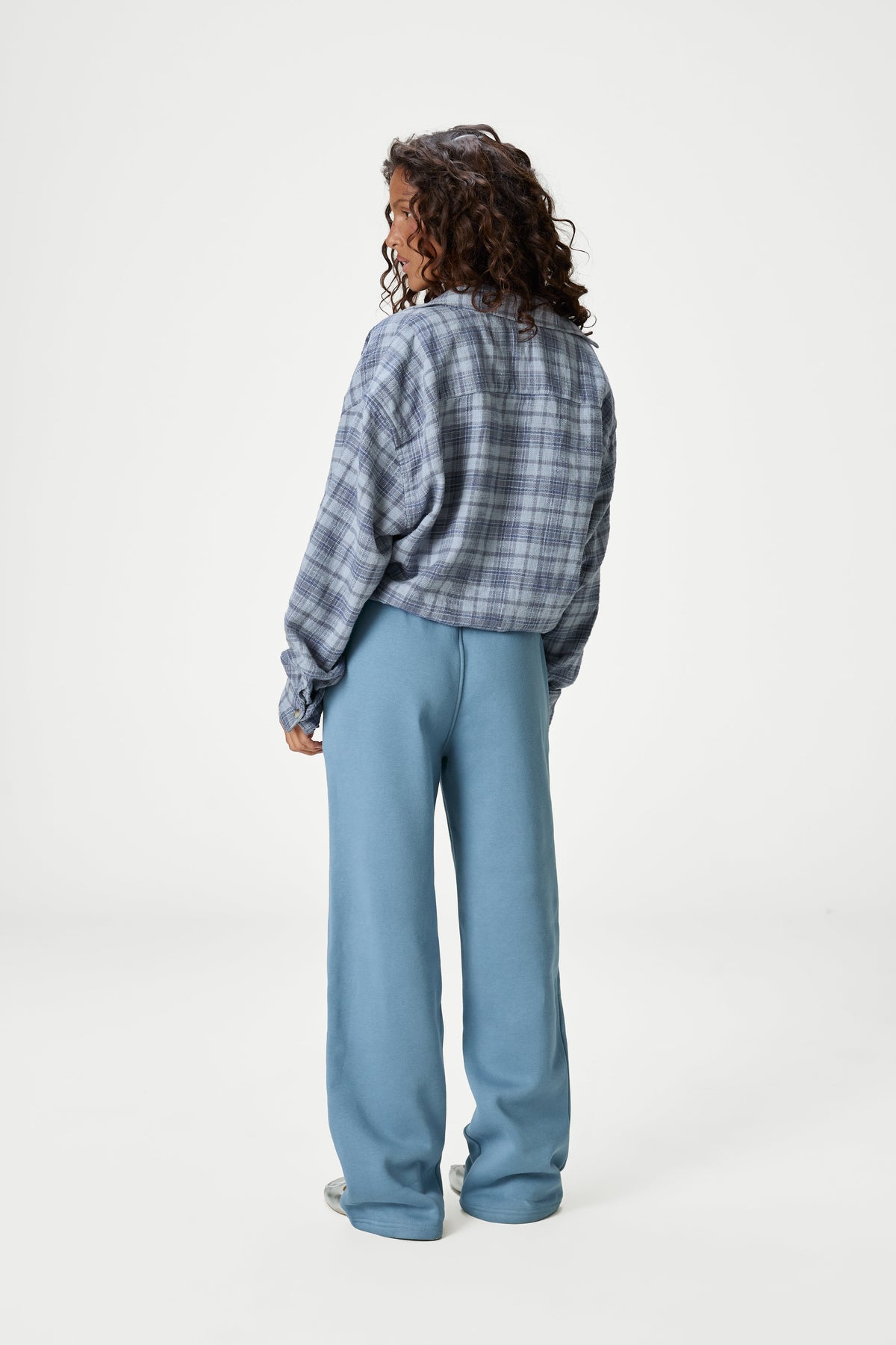 Classic Wide Leg Sweatpants in Mid Blue