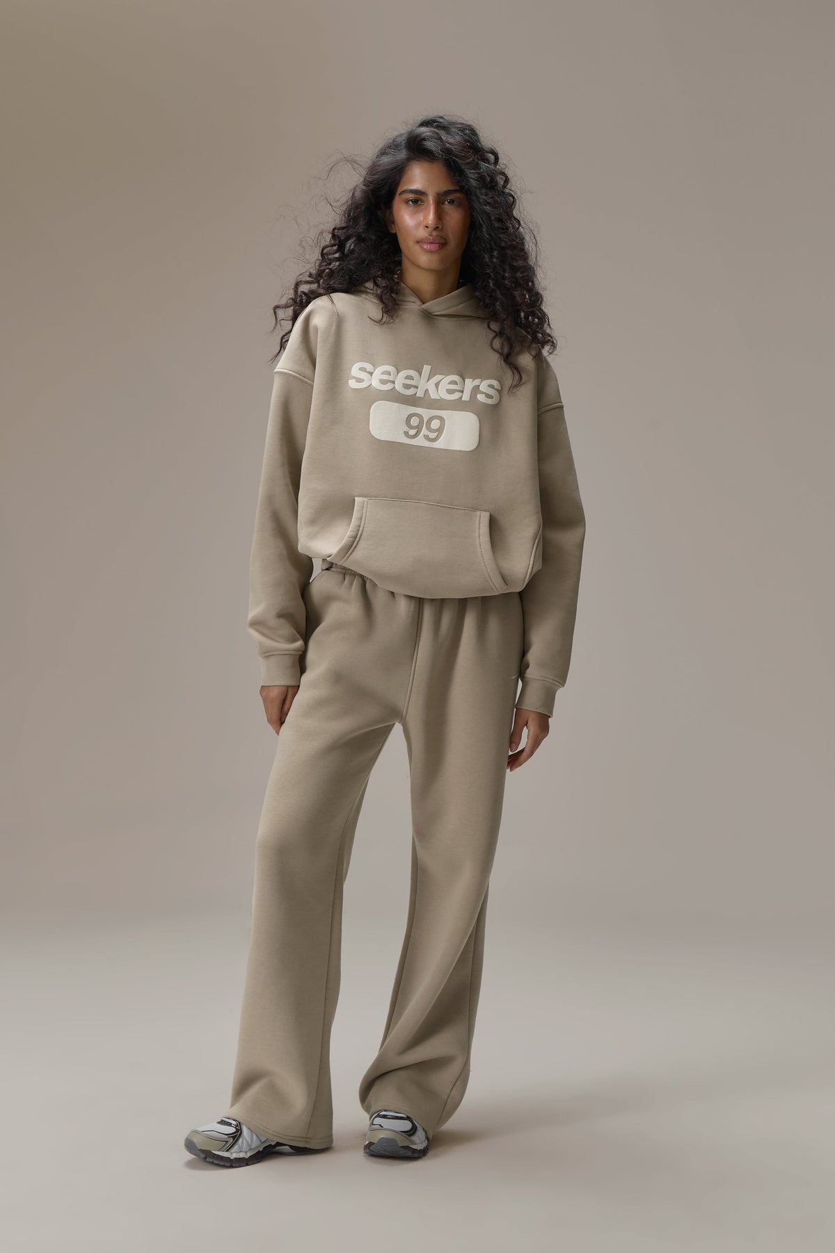 Tabby Original Hoodie in Beige