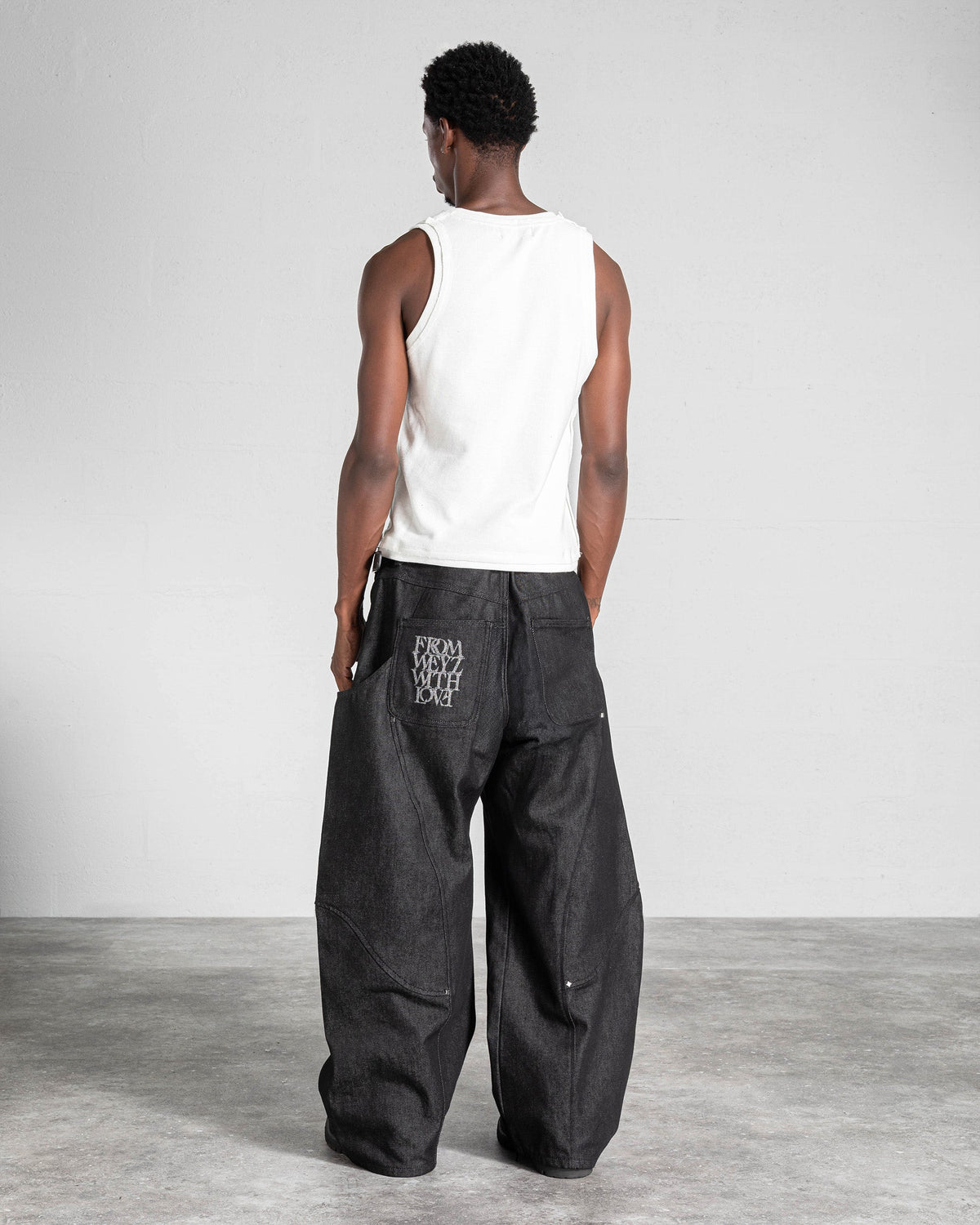 "RIFT" RAW DENIMBROEK - ZWART