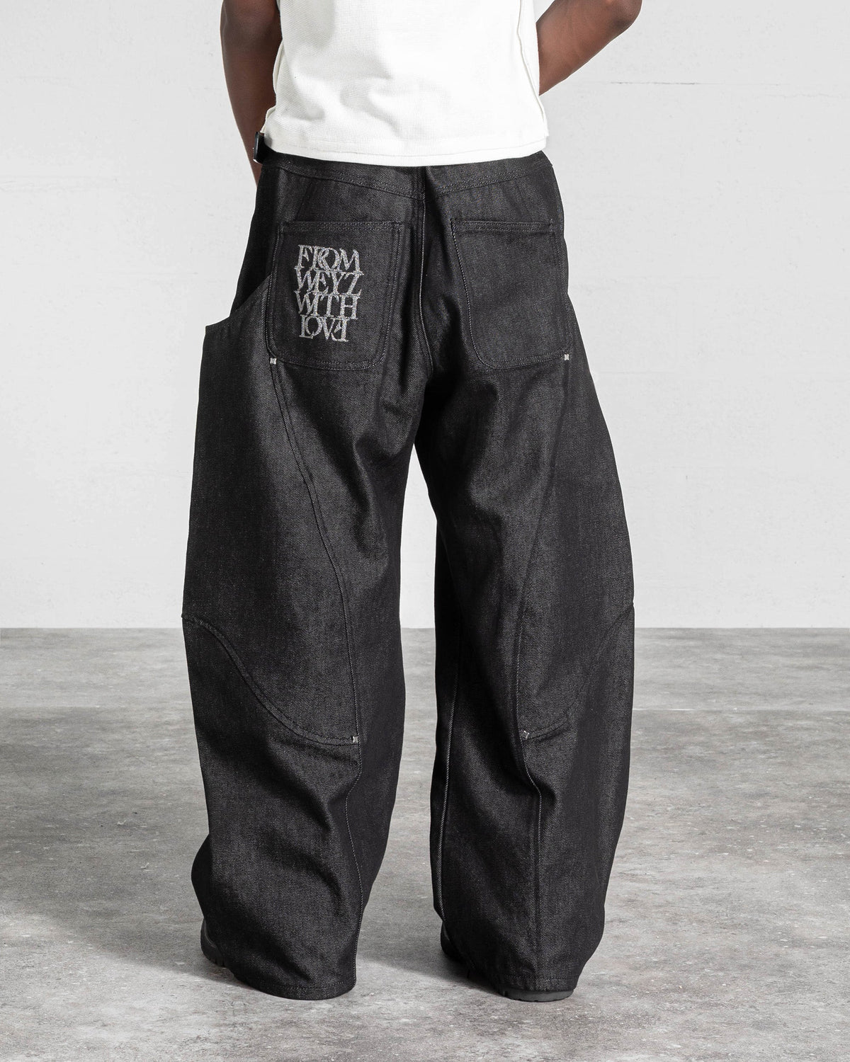 "RIFT" RAW DENIMBROEK - ZWART