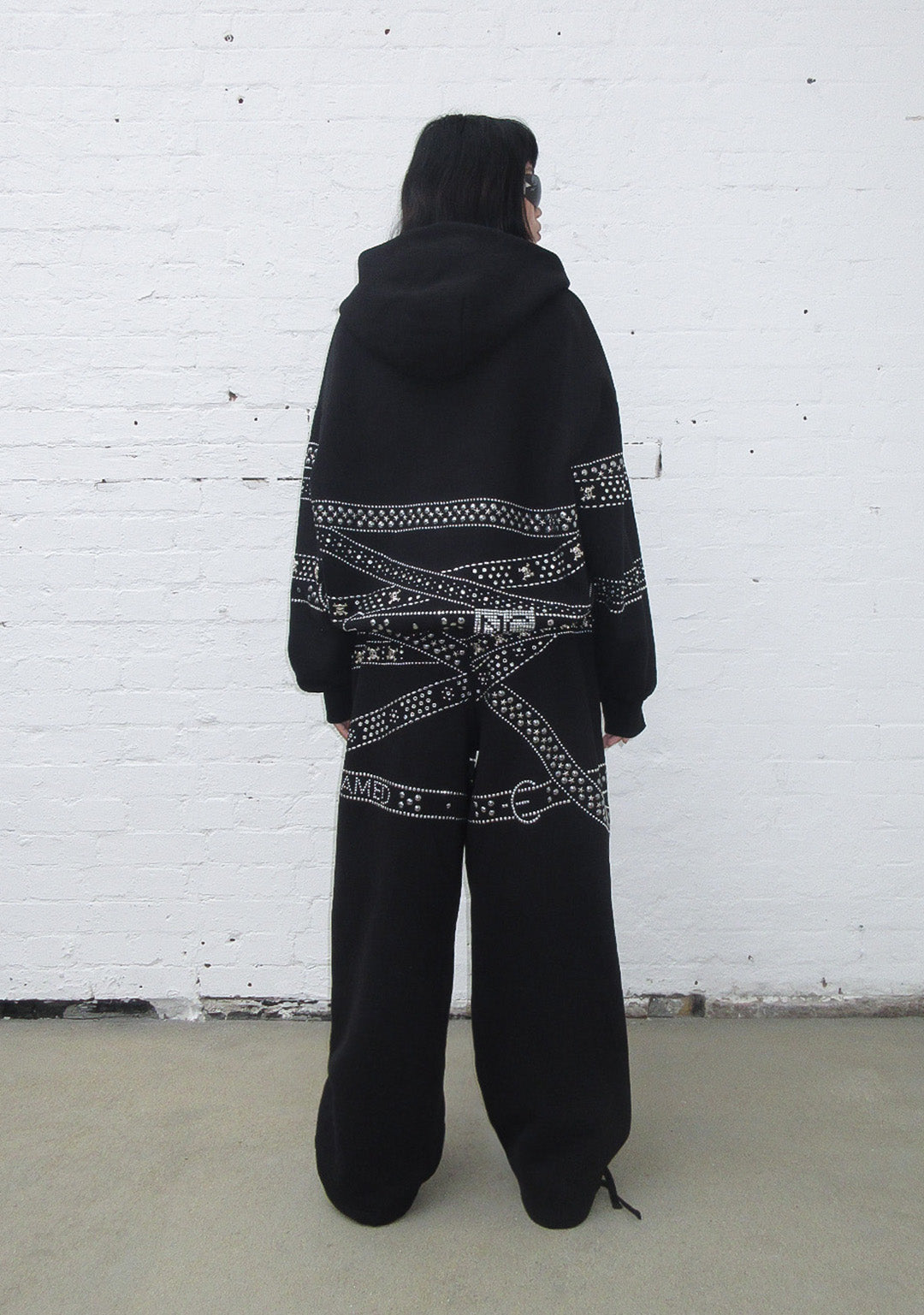 CRUSH STUDDED BELT ZIP HOODIE BLACK
