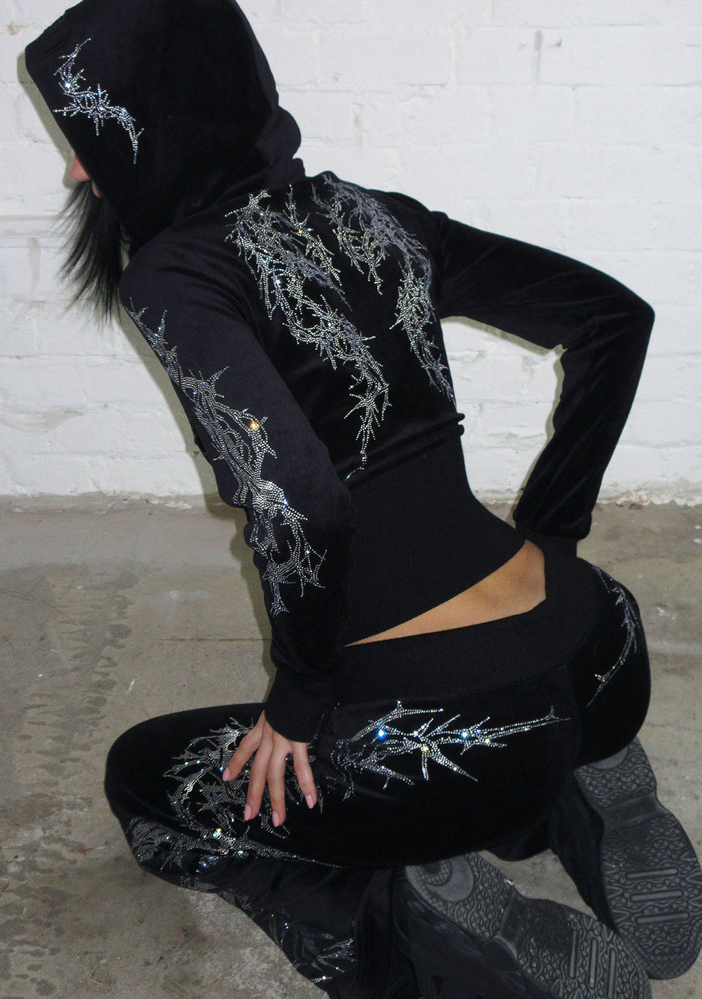 CURSE RHINESTONE VELOUR ZIP-HOODIE SCHWARZ