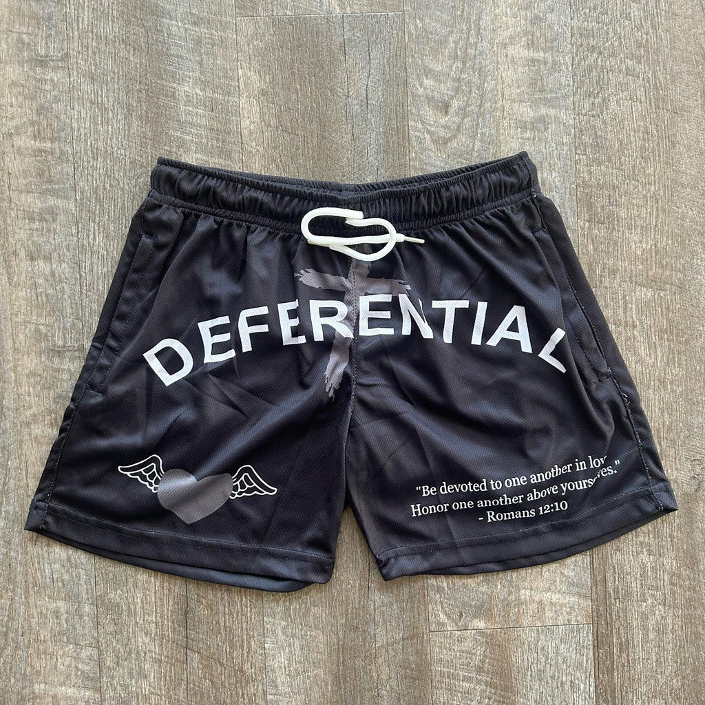 Pantaloncini in mesh con stampa deferente e coulisse