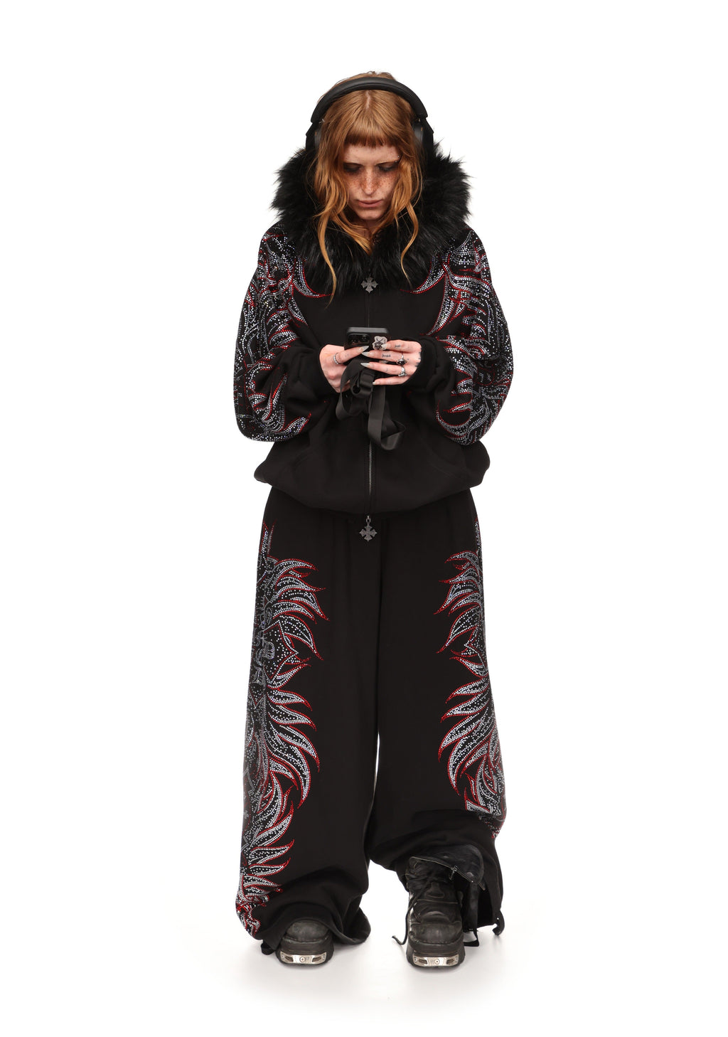 DUSK RHINESTONE OVERSIZED SWEATPANTS BLACK