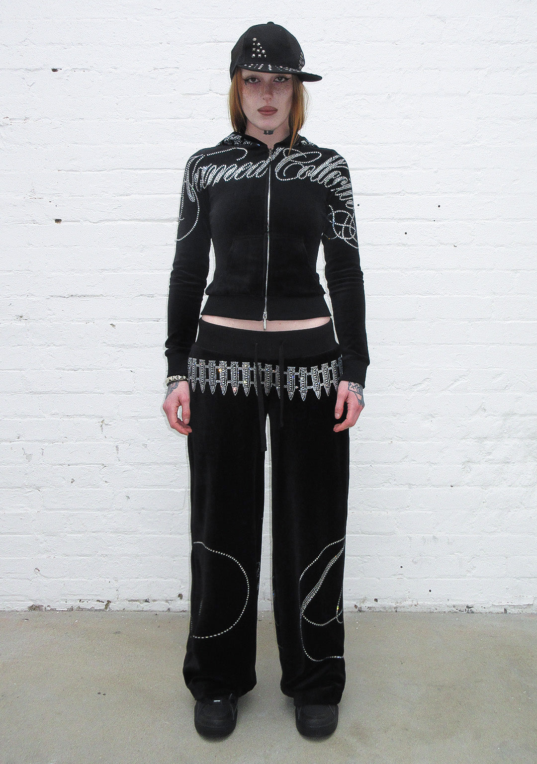 PANTALON DE JOGGING EN VELOURS AVEC STRASS ENEMY NOIR