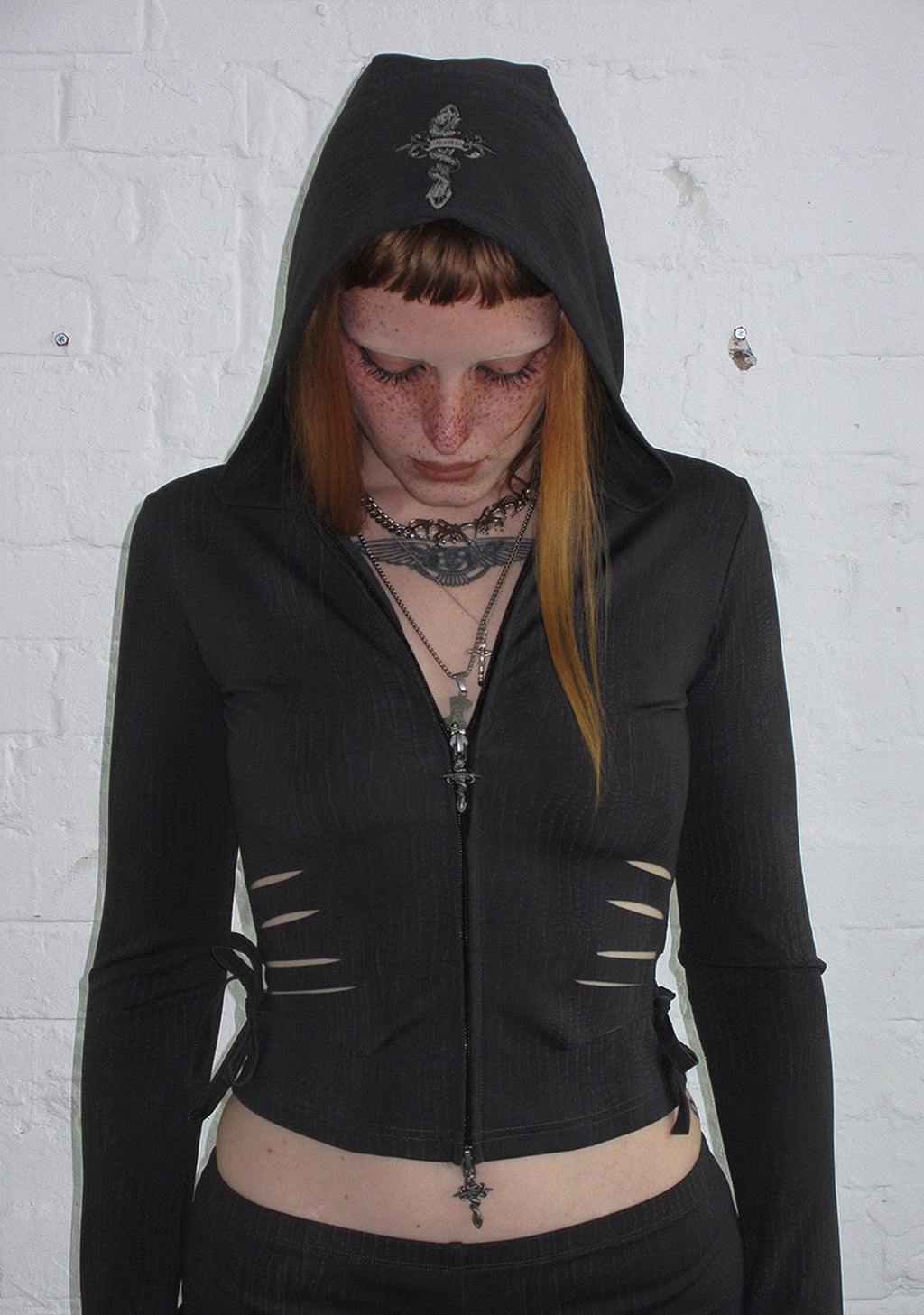 SWEAT À CAPUCHE ZIPPÉ SCULPT EXTENSIBLE EN PEAU DE SERPENT DÉCHIRÉE ENVY ANTHRACITE