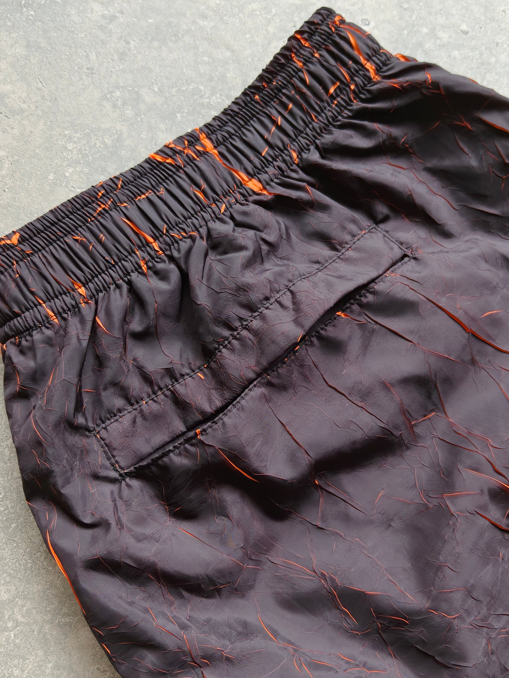 CRACKSHIFT SHORTS-Lava Rift