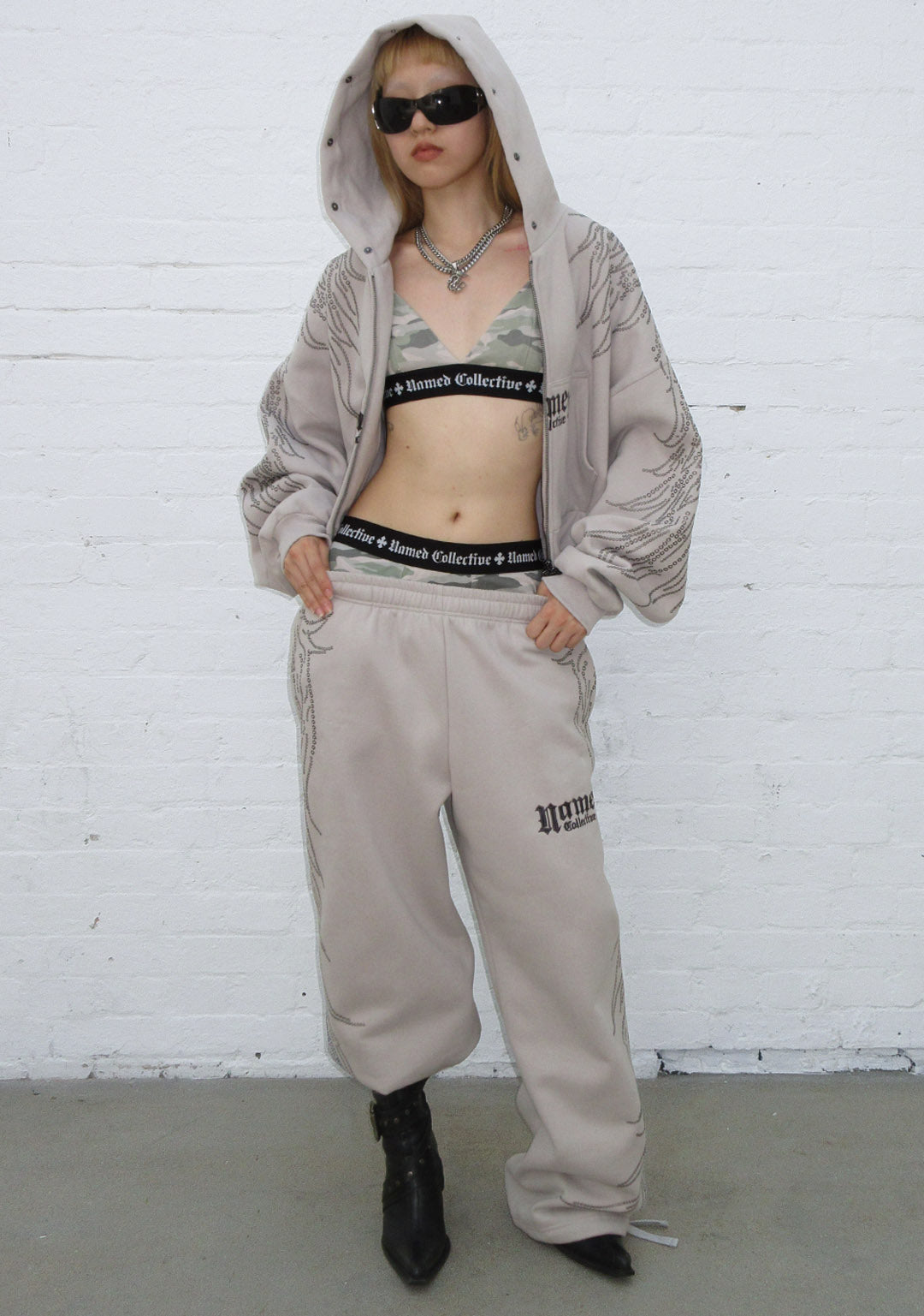 FALLEN STUDDED cropped hoodie met rits van imitatiebont BONE (afneembaar bont)