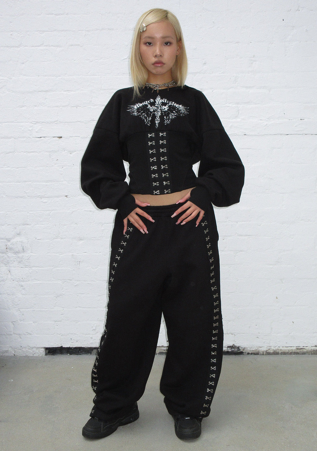 FALLEN HOOK AND EYE OVERSIZED SWEATPANTS BLACK