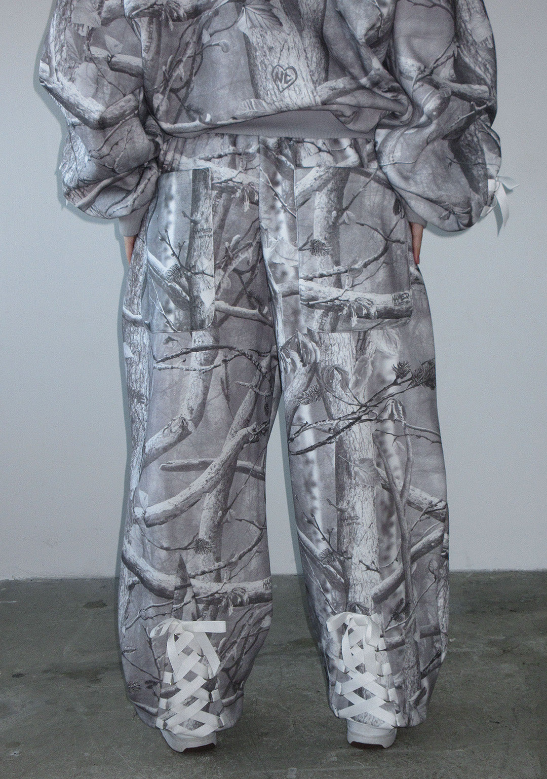 PANTALONS DE SURVÊTEMENT INTERDITS NEIGE