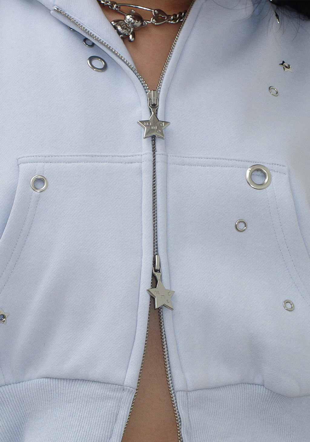 SWEAT À CAPUCHE ZIPPÉ COURT À ŒILLETS GLITCH BLEU BÉBÉ