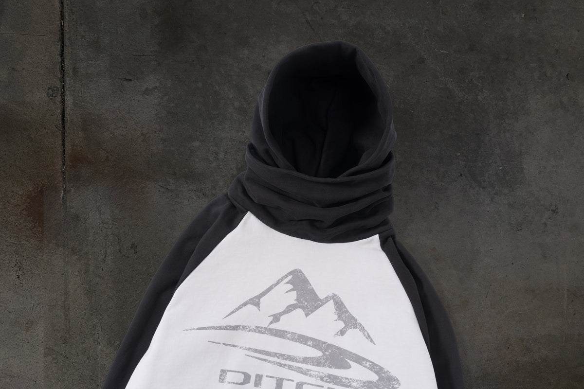 SUDADERA CON CAPUCHA Y MÁSCARA SUMMIT (BLANCO)