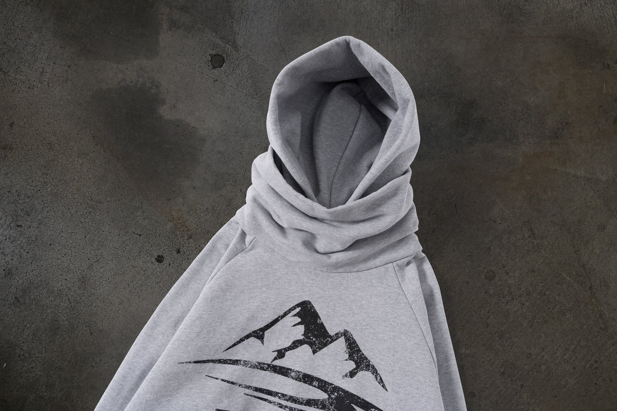 SUDADERA CON CAPUCHA Y MÁSCARA SUMMIT (GRIS JASPEADO)