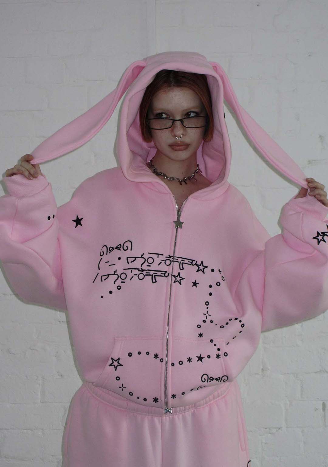 Felpa con cappuccio con zip MALFUNCTION BUNNY rosa baby (orecchie rimovibili)