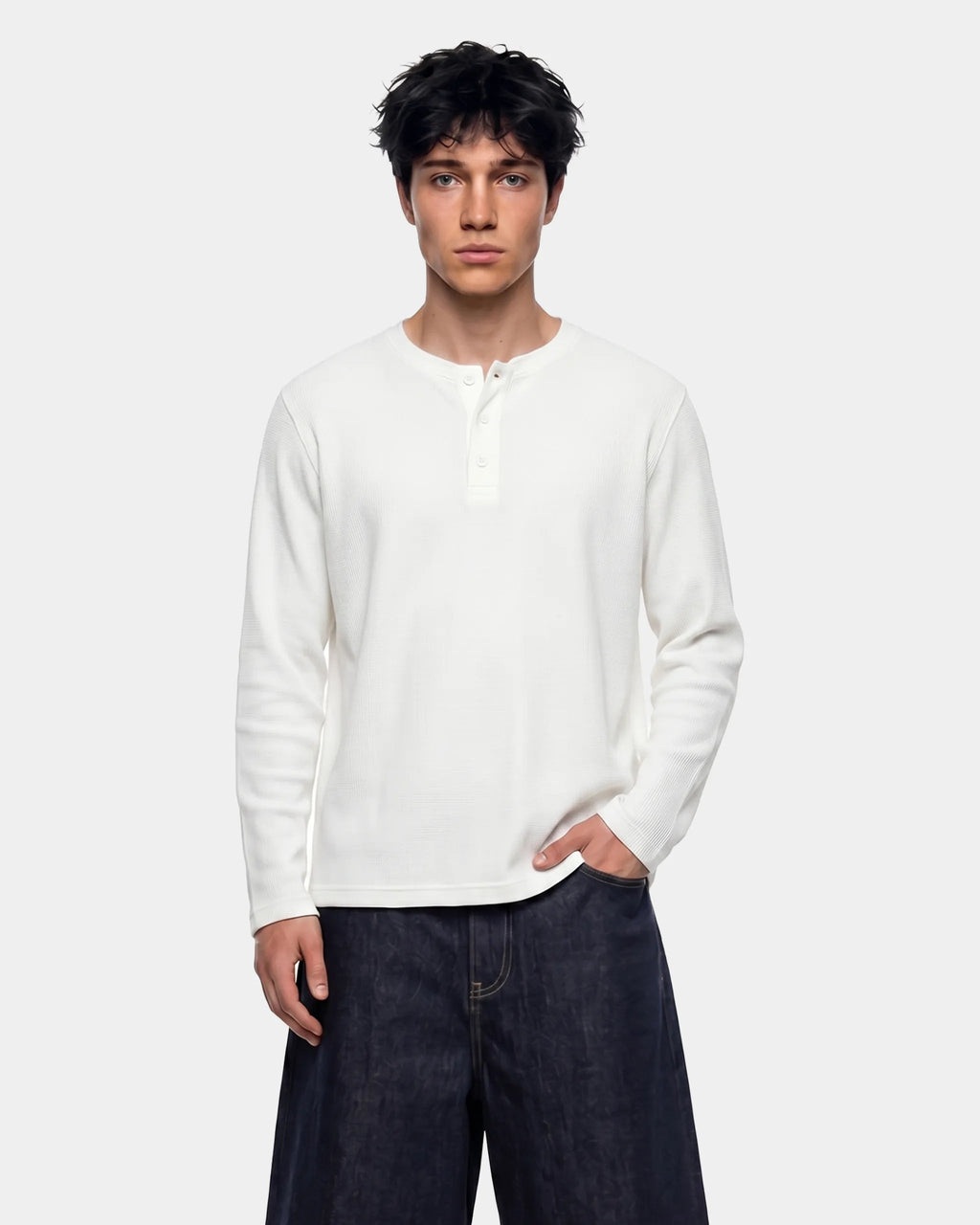 Waffel-Henley-Langarmshirt in Weiß