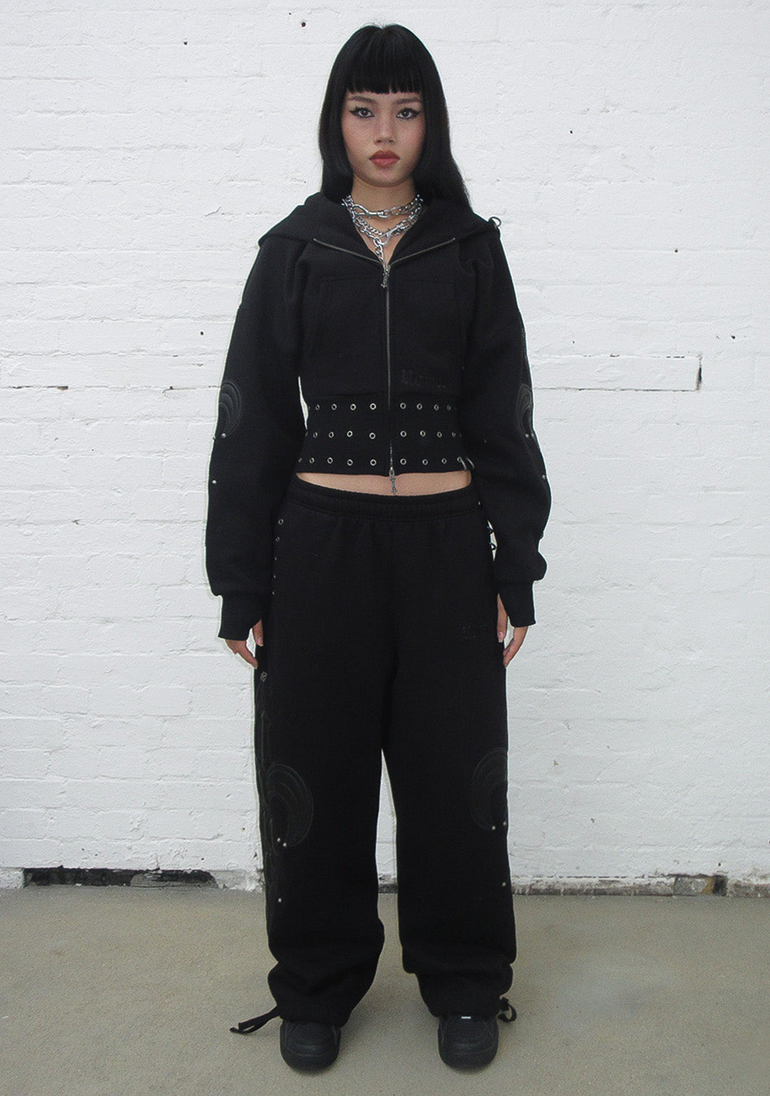 MIDNIGHT oversized joggingbroek met studs ZWART