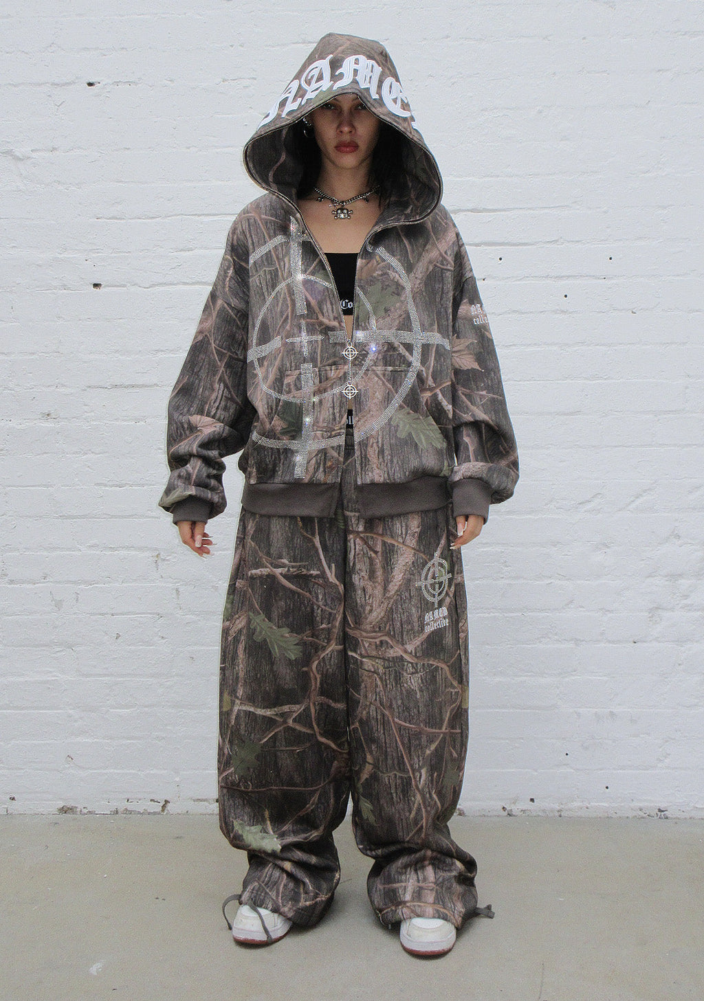 MISSION RHINESTONE-ZIP-HOODIE TREE CAMO