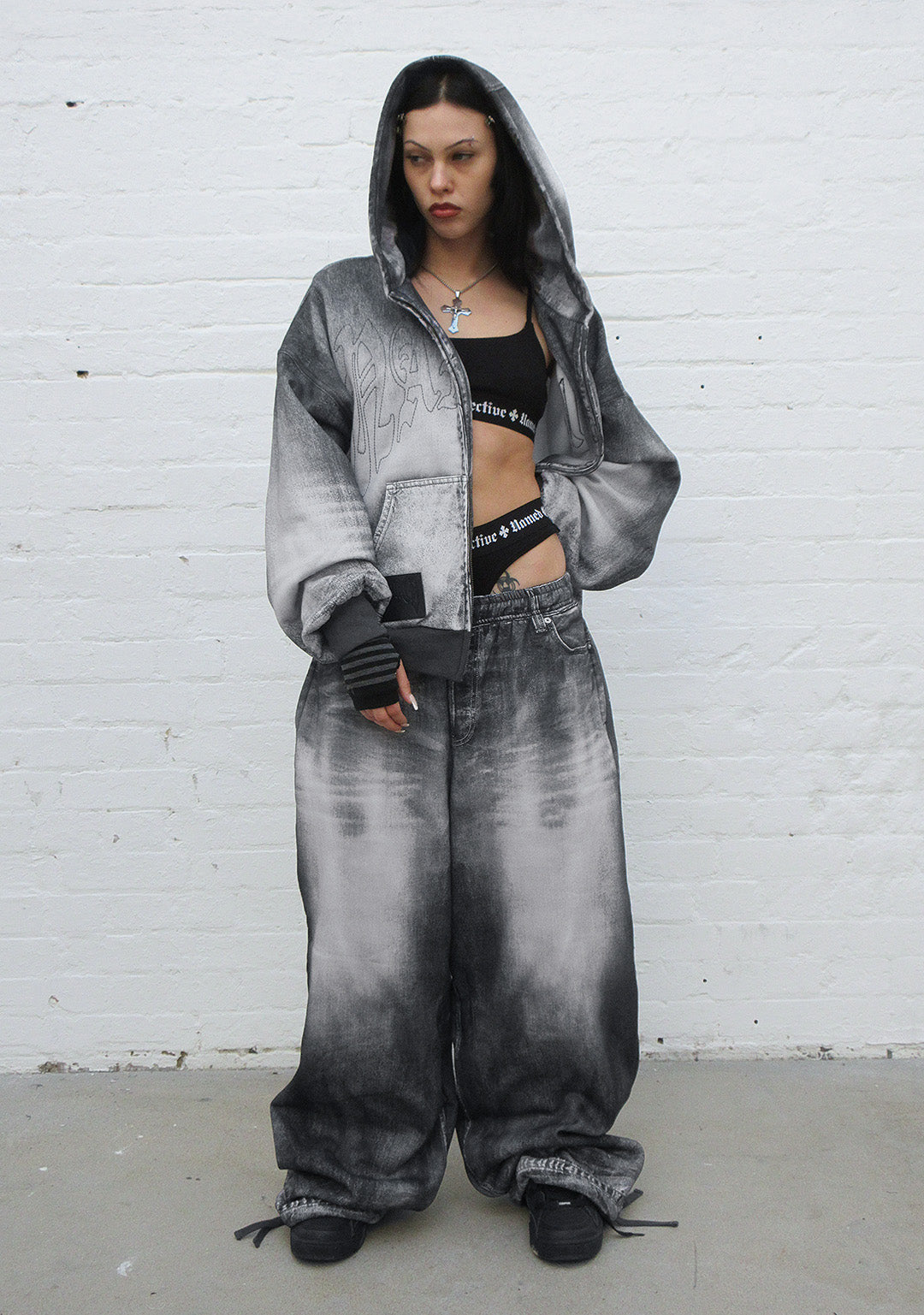 OFF GRID HOODIE MET DENIMLOOK, RITSSLUITING, VERWASSEN ZWART