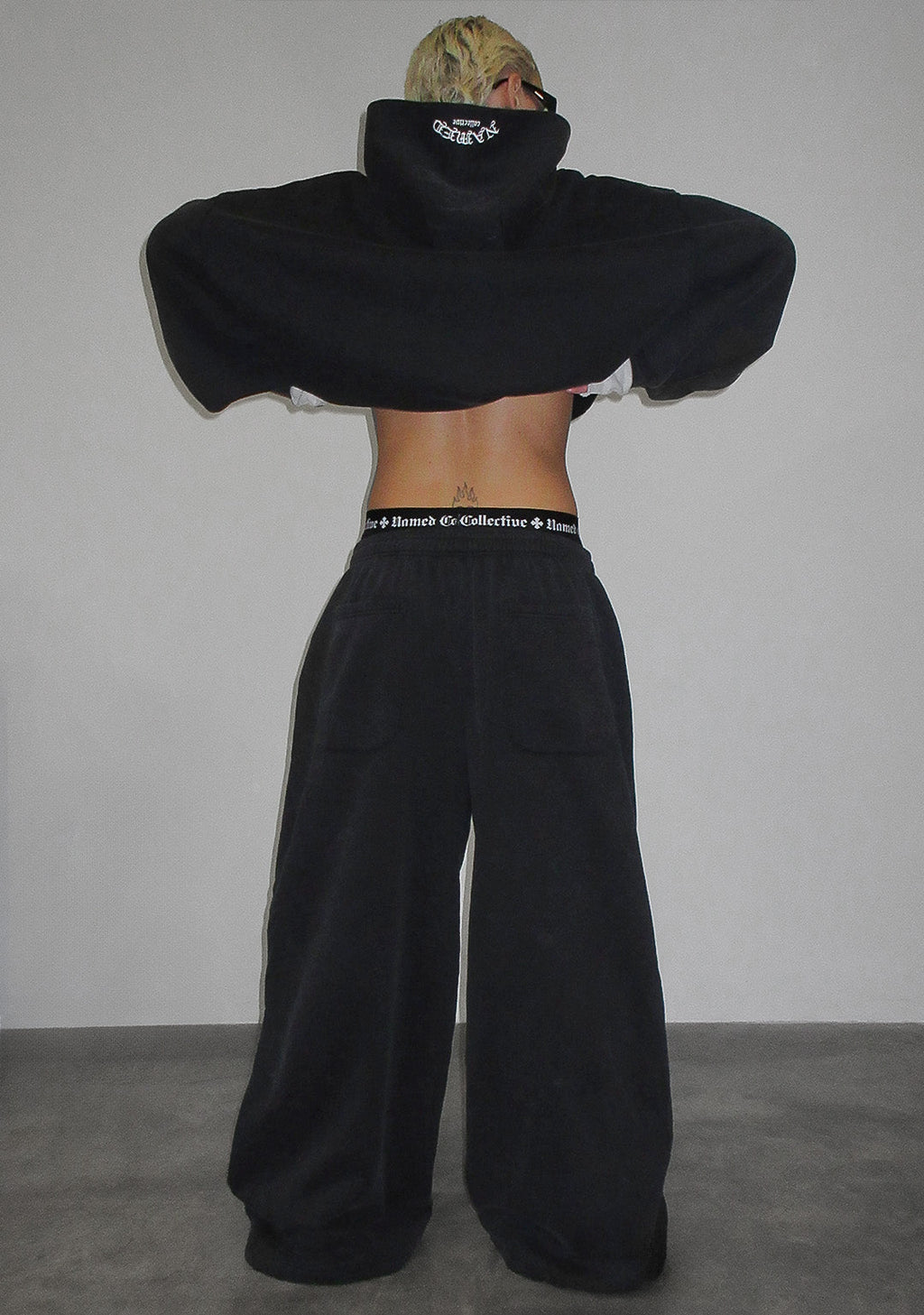 OLD ENGLISH oversized sweatpants, gewassen antraciet