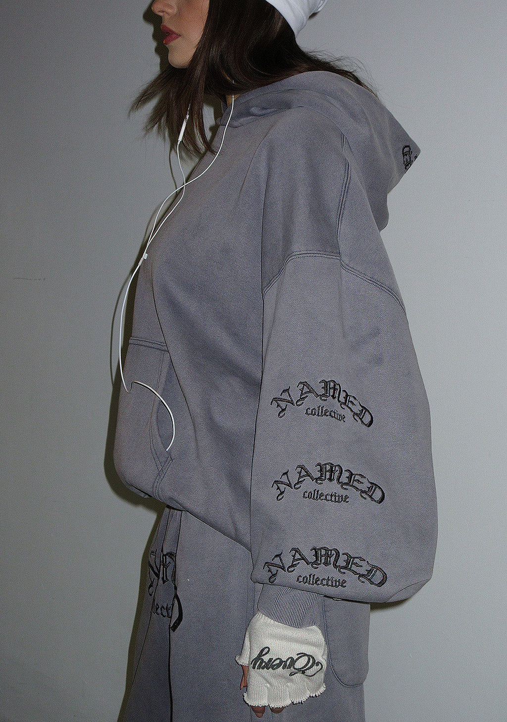 SWEAT À CAPUCHE OLD ENGLISH GRIS VINTAGE DÉLAVÉ
