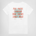 FÊTES À LA PISCINE. CHAMPAGNE. MARQUES DE BRONZAGE EN BIKINI. BALADES AU COUCHER DU SOLEIL.