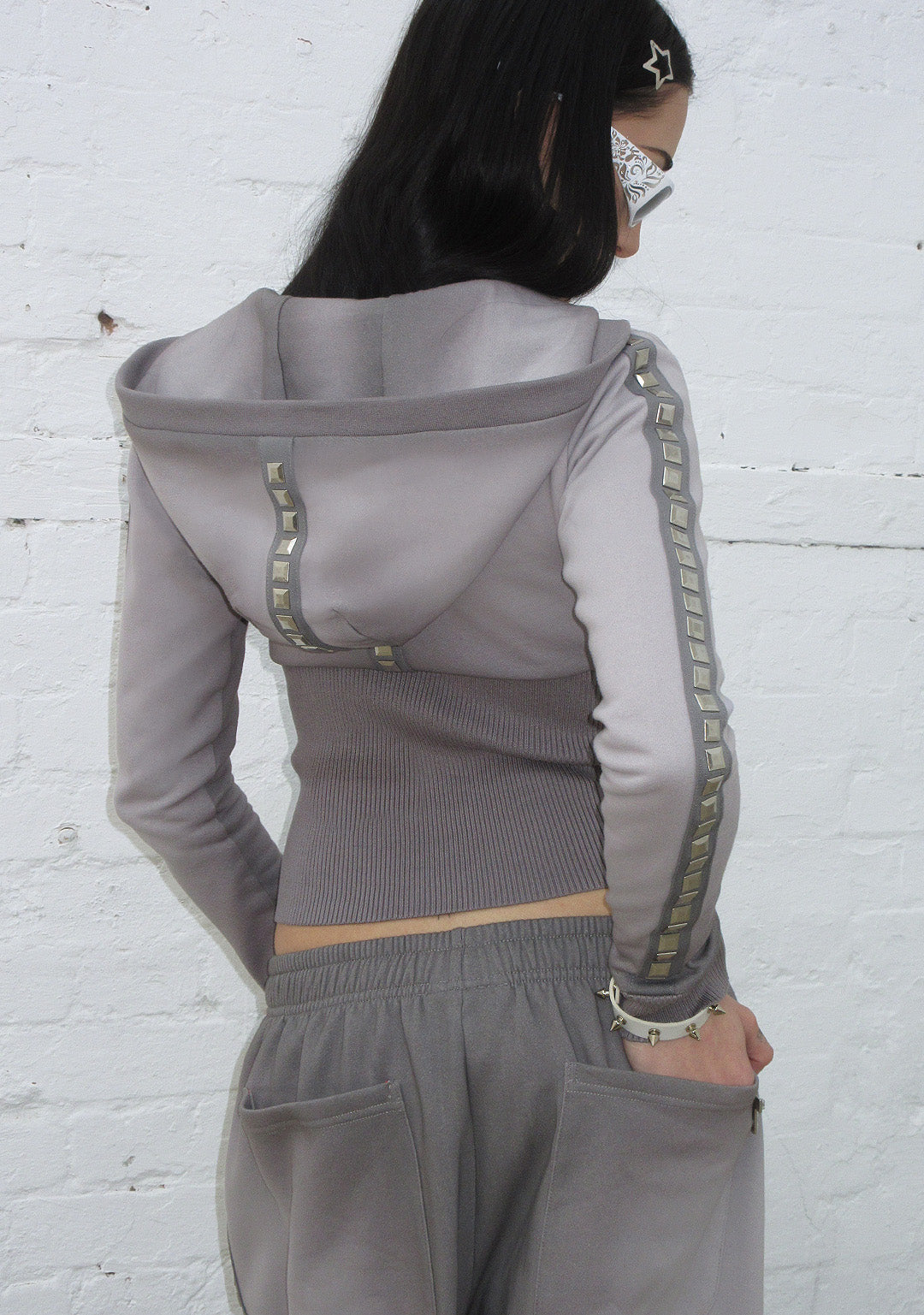 RUMOUR STUDDED aansluitende hoodie met rits GRADIENT GREY