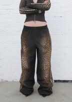 RUMOUR STUDDED OVERSIZED JOGGERHOSE LEOPARD