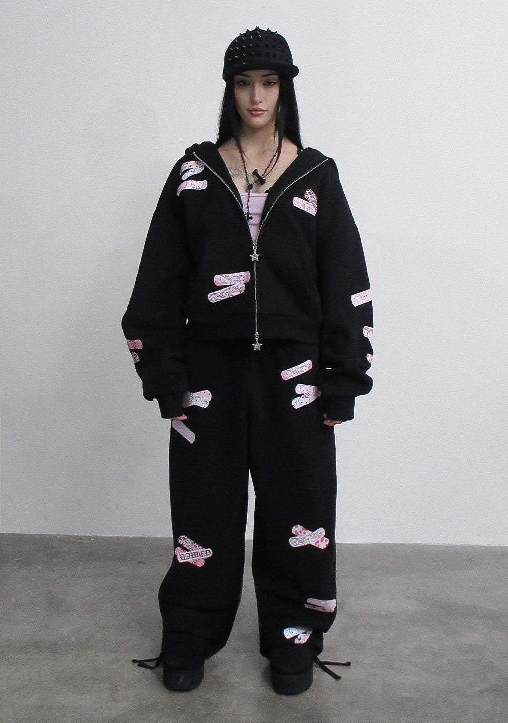 FELPA CON CAPPUCCIO TEDDY STITCH CON ZIP, NERA
