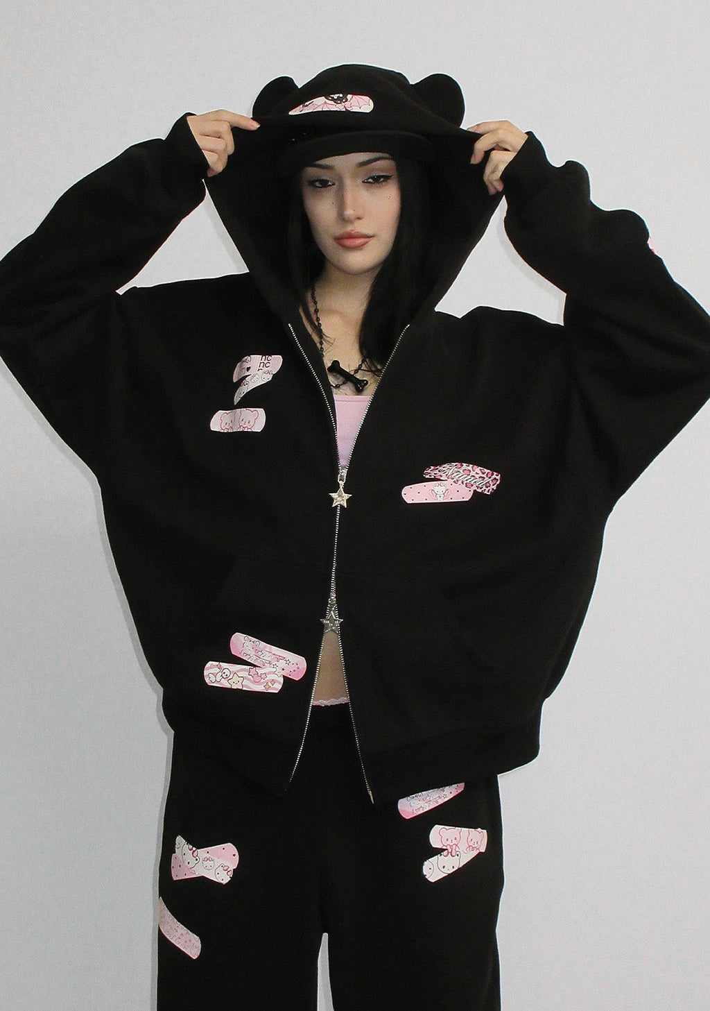 FELPA CON CAPPUCCIO TEDDY STITCH CON ZIP, NERA