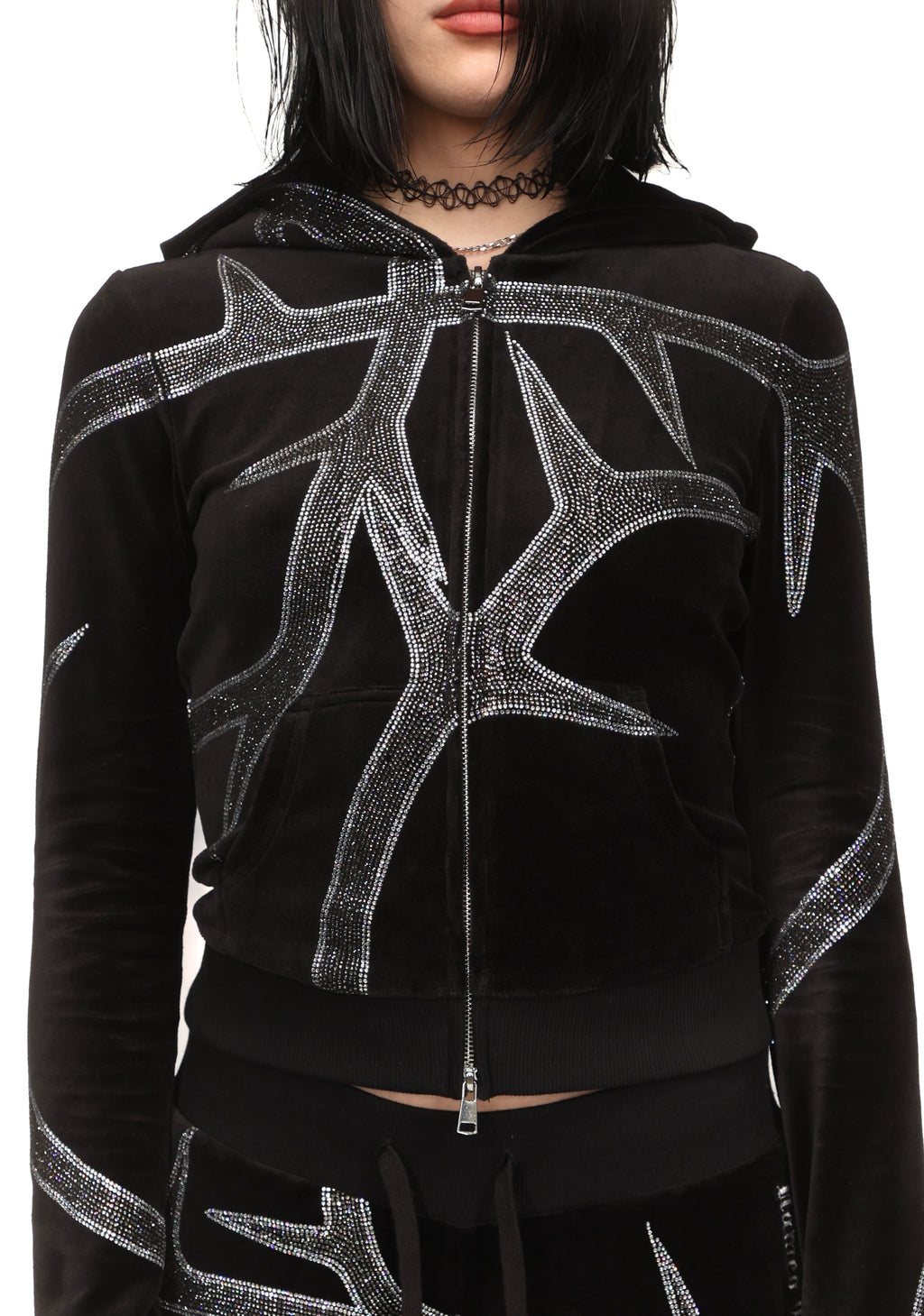 SUDADERA CON CAPUCHA DE VELOUR Y PEDRERÍA THORN NEGRA