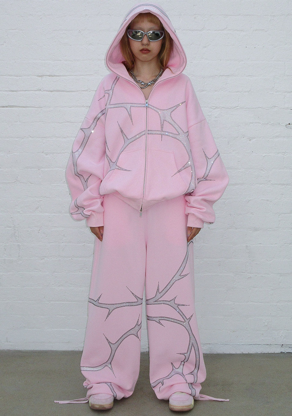 Felpa con cappuccio THORN con strass e zip, rosa cipria