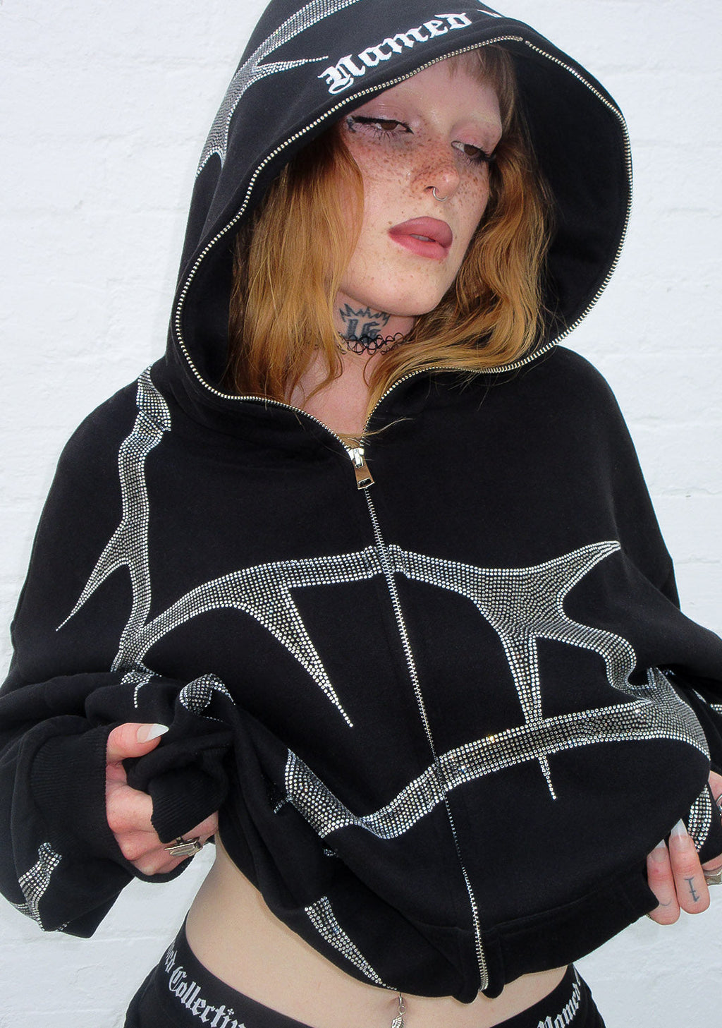 SWEAT À CAPUCHE ZIPPÉ À STRASS THORN NOIR