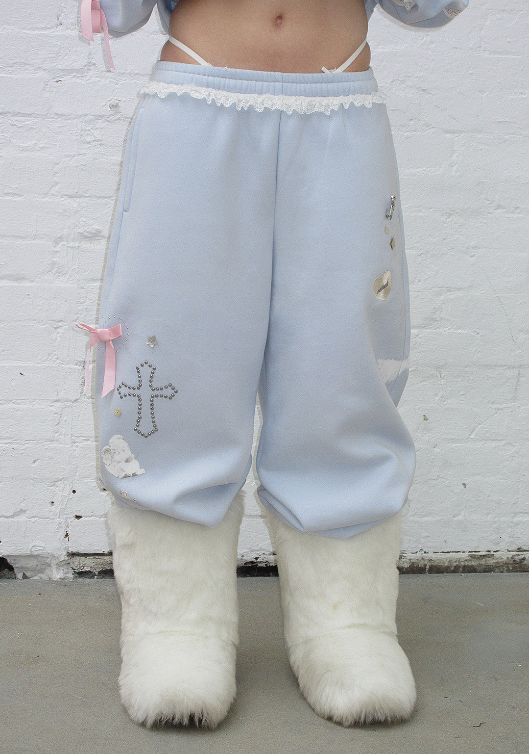 WHISPER OVERSIZED JOGGER BABYBLAU
