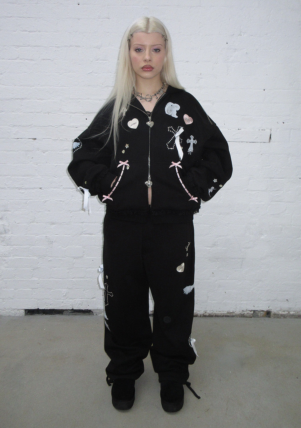 WHISPER OVERSIZED JOGGINGHOSE SCHWARZ